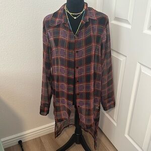 LF oversize / long in the back sheer top